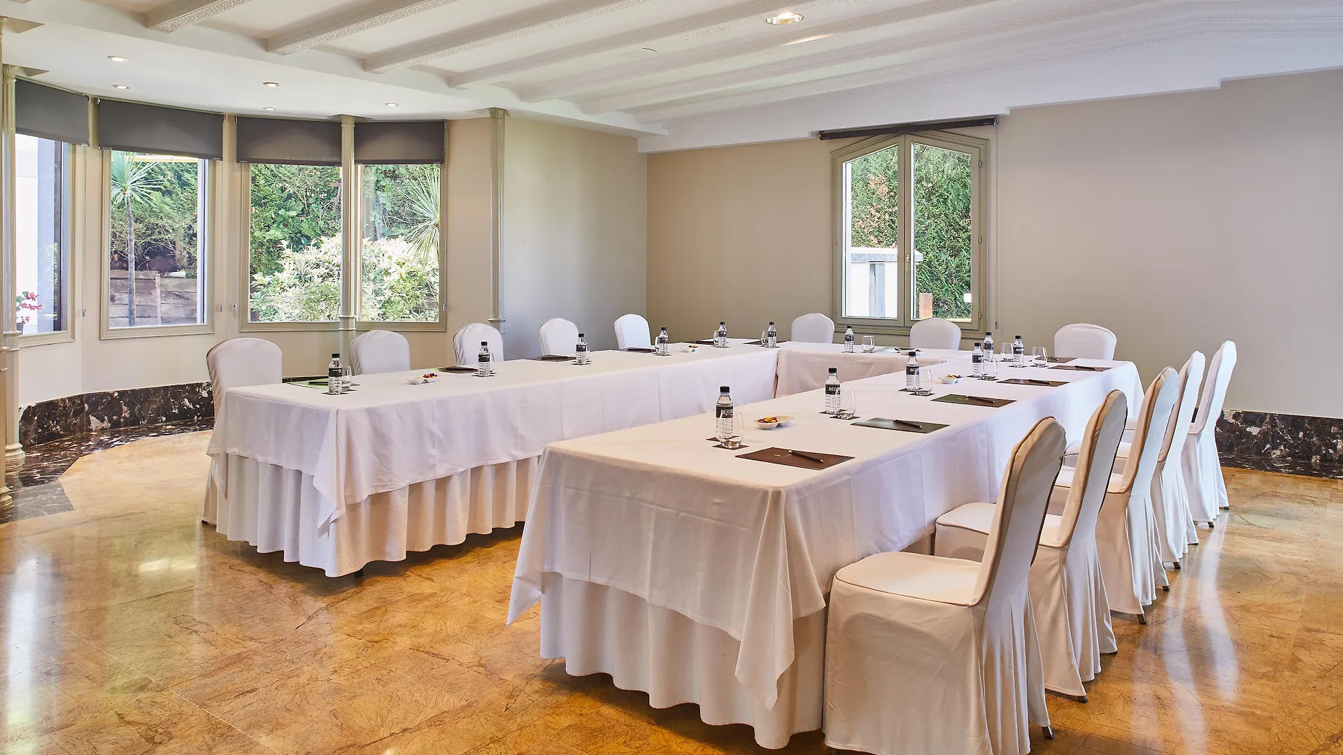 Silken Gran Hotel Durango 4*,
