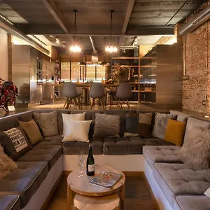 https://petit-luxe-loft.catalonia-hotels.com
